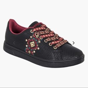 Desigual Cosmic Navajo Negro Black Gold Red Shoes Sneakers NWOB Size 7.5 38